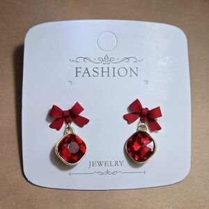 Red Jewel Earrings with Tiny Bows